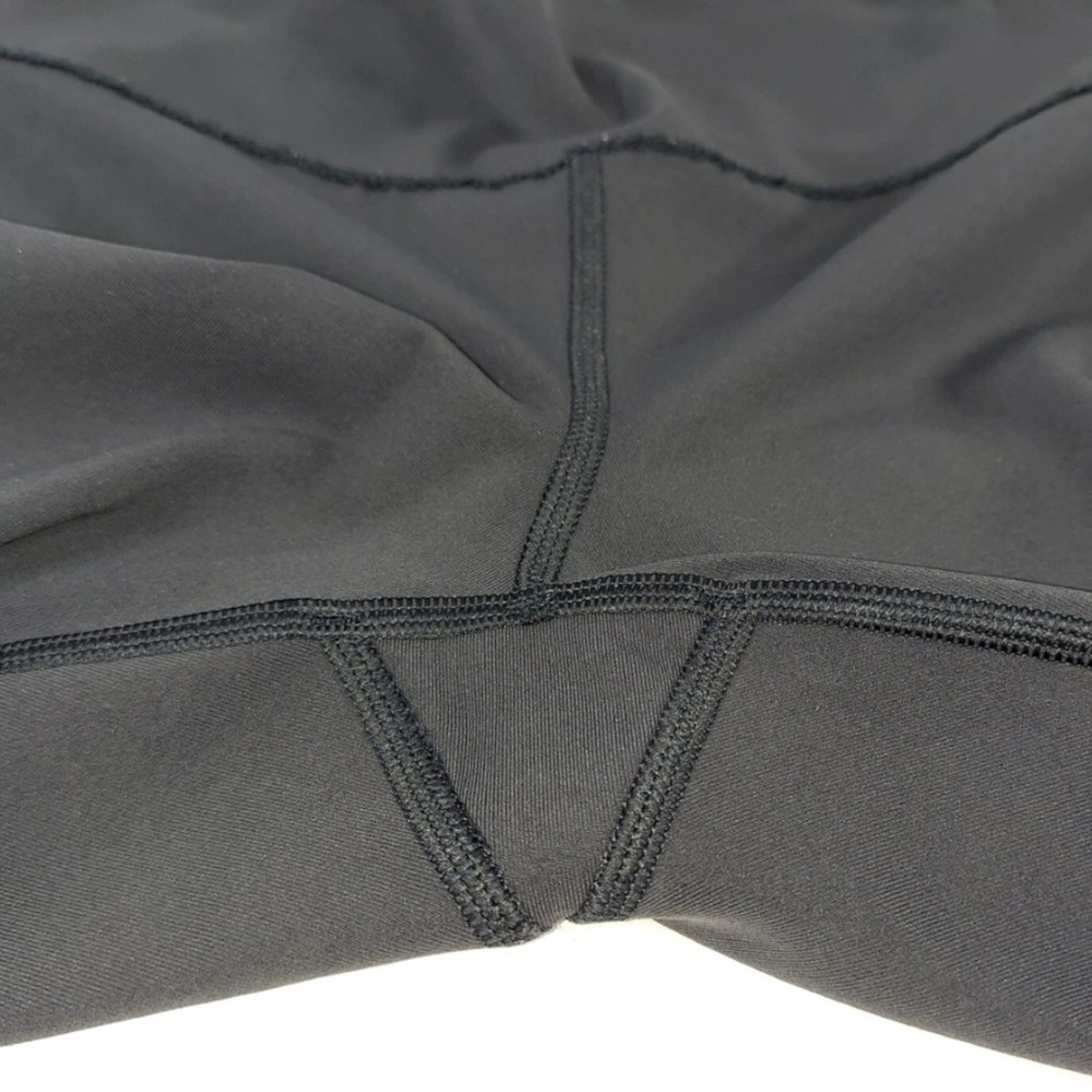 Lululemon If You're Lucky Full-On Luxtreme Black
Size 6 ✨Like New Retail $98 - Picture 5 of 6